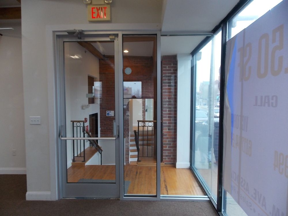 Retail For Lease: 244 Brighton Ave, Allston, MA 02134